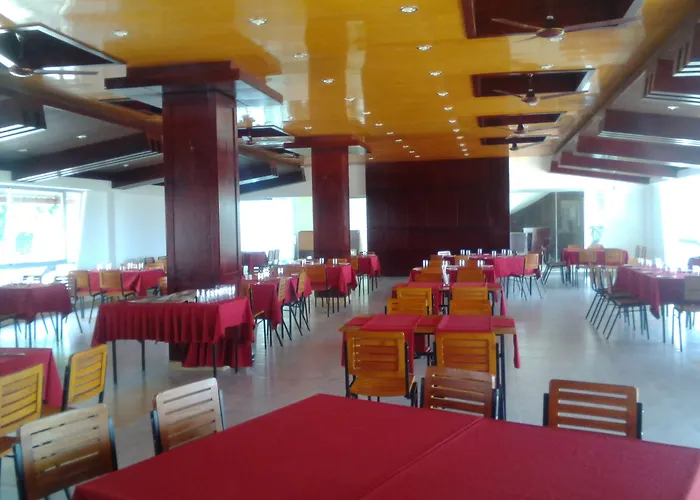 Inani Royal Resort